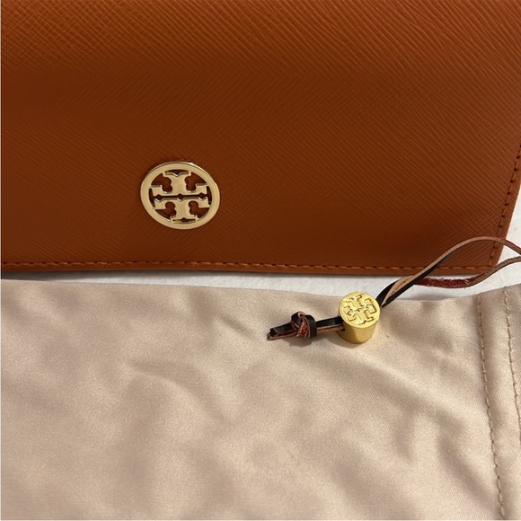 Tory Burch Sunglasses case with dust bag NWOT - Picture 3 of 5